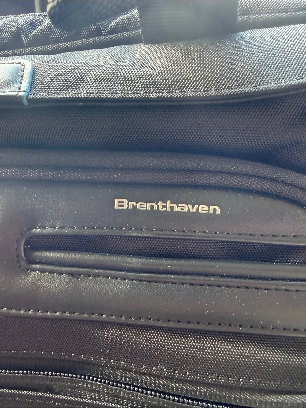 Brenthaven Elliot Business Essential Deluxe Brief Case Travel Bag Black
